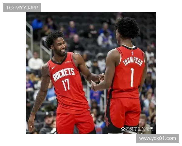 阿门半场高效表现8中4砍下8分4助攻4篮板1抢断带领球队稳步前进